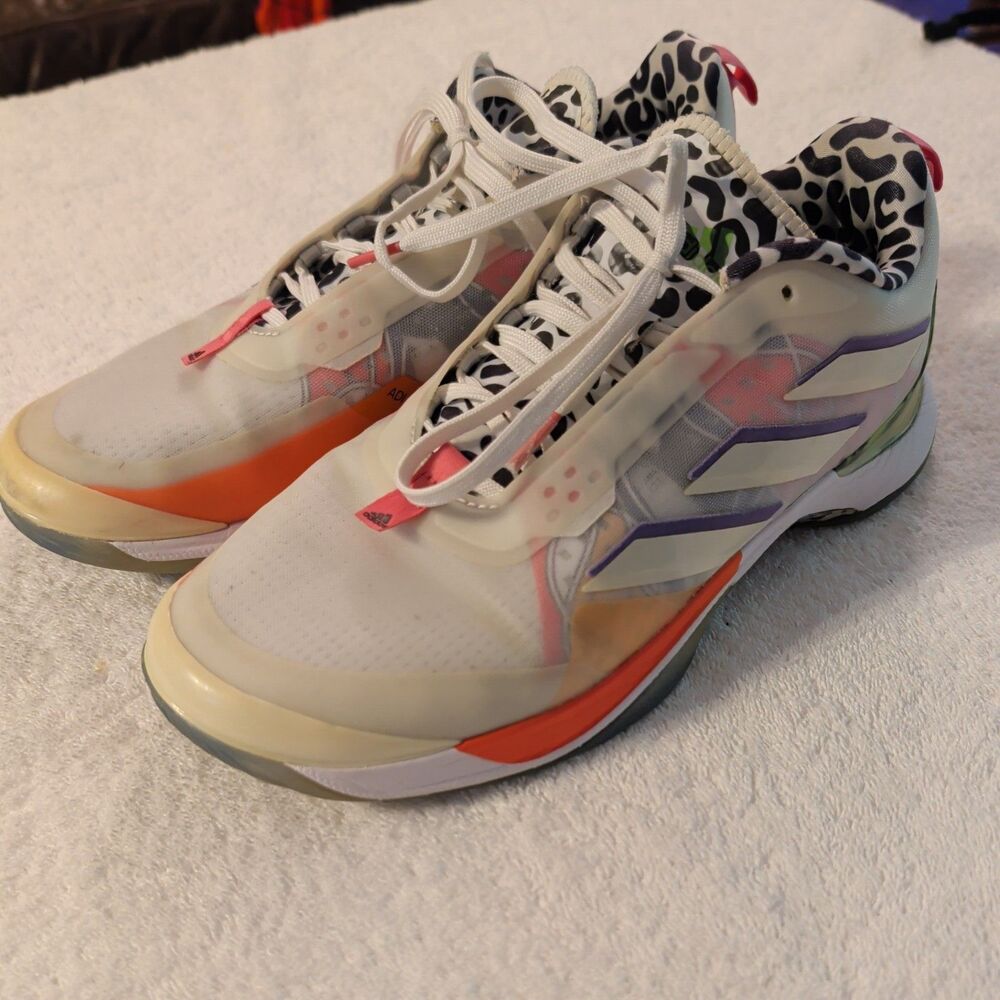 Adidas Avacourt Safari Mix Size W9